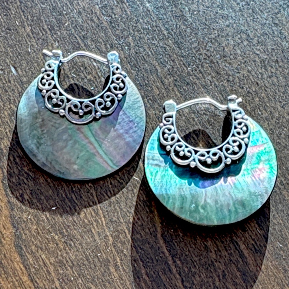 Black Mother of Pearl Round Hoop Earrings from Indonesia with Sterling Silver